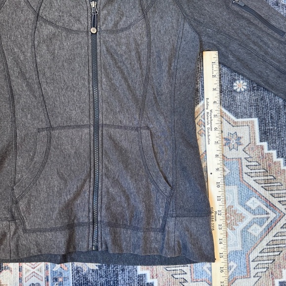 Athleta Full Zip Charcoal Gray Athletic Hoodie Thumb Hole Women’s Size Small - Picture 13 of 14